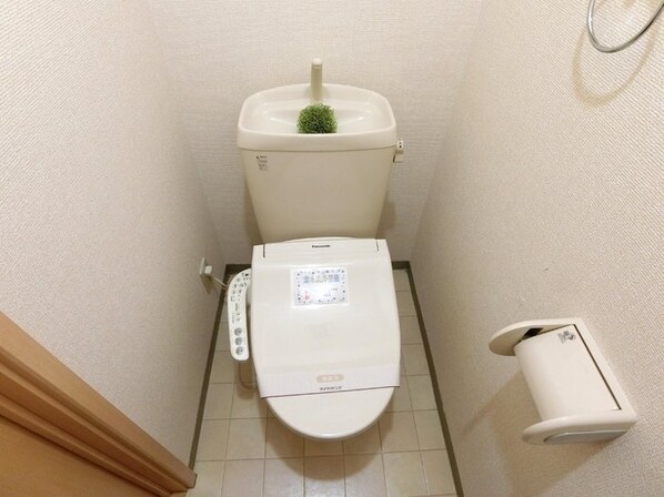 カナディアンコート南吉成 Aの物件内観写真